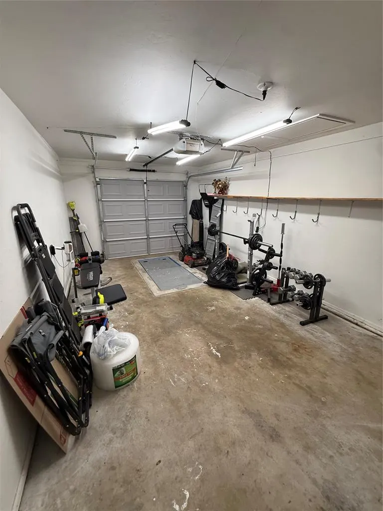 Photo 14 — 304 Liza Lane, Tecumseh, OK 74873