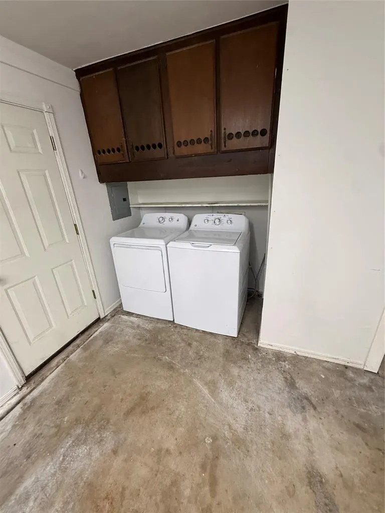 Photo 15 — 304 Liza Lane, Tecumseh, OK 74873