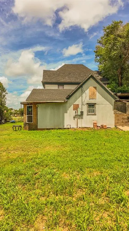 Photo 4 — 602 E Broadway Street, Anadarko, OK 73005