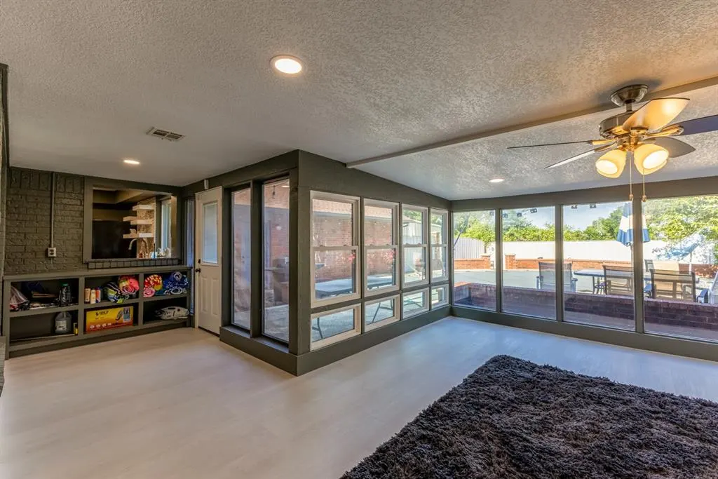 Photo 14 — 2325 East Hills Drive, Moore, OK 73160
