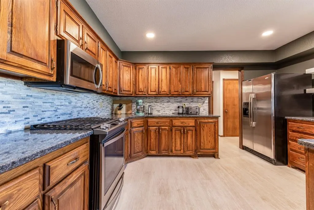 Photo 21 — 2325 East Hills Drive, Moore, OK 73160