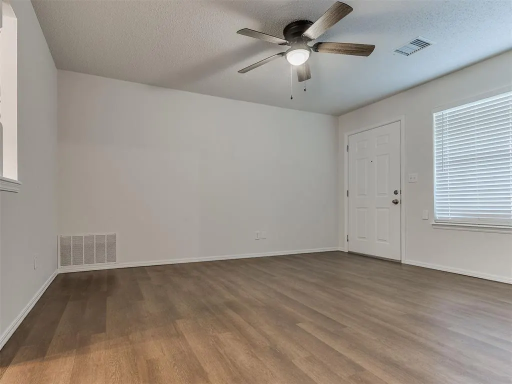 Photo 2 — 844 Butler Street, Oklahoma City, OK 73160