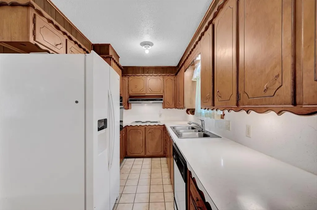 Photo 17 — 202 E Park Street, McLoud, OK 74851