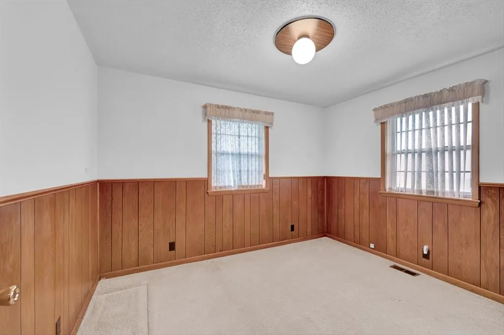 Photo 32 — 202 E Park Street, McLoud, OK 74851