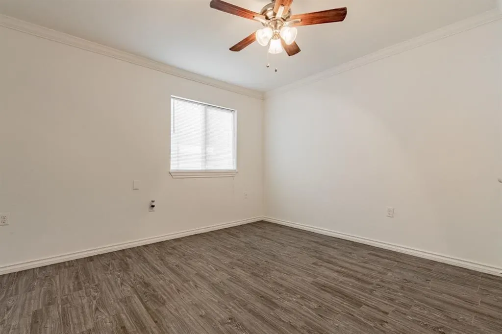 Photo 5 — 319 E Edwards Street 5, Edmond, OK 73034
