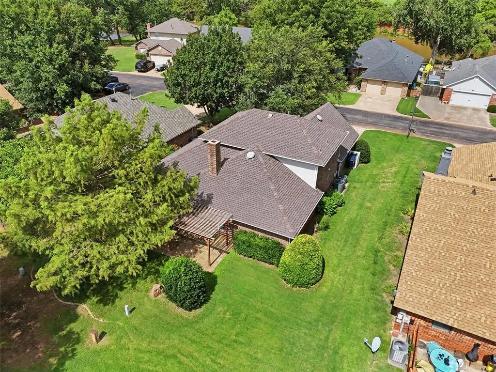 Photo 38 — 4737 Hemlock Circle, Oklahoma City, OK 73162