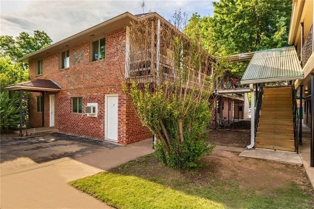 Front exterior — 319 E Edwards Street 8, Edmond, OK 73034