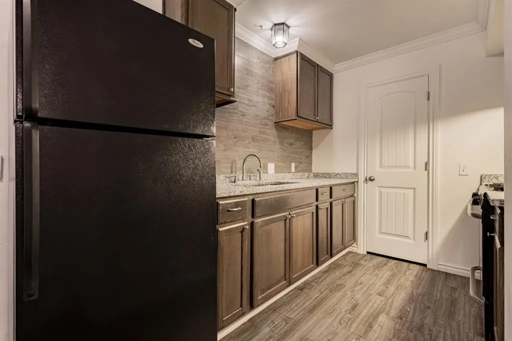 Photo 3 — 319 E Edwards Street 8, Edmond, OK 73034