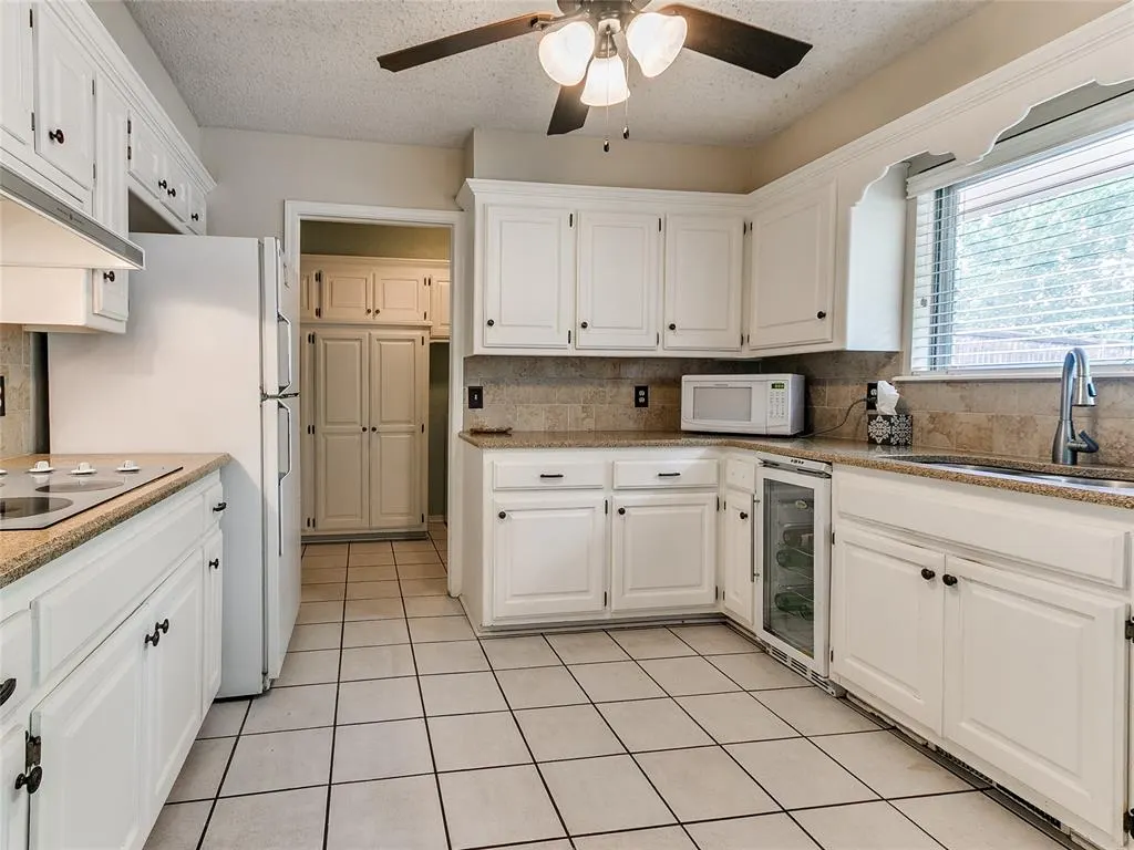 Photo 19 — 106 N Trail Ridge Road, Edmond, OK 73012