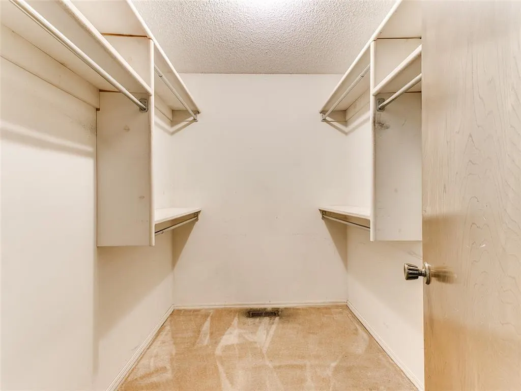 Photo 32 — 106 N Trail Ridge Road, Edmond, OK 73012