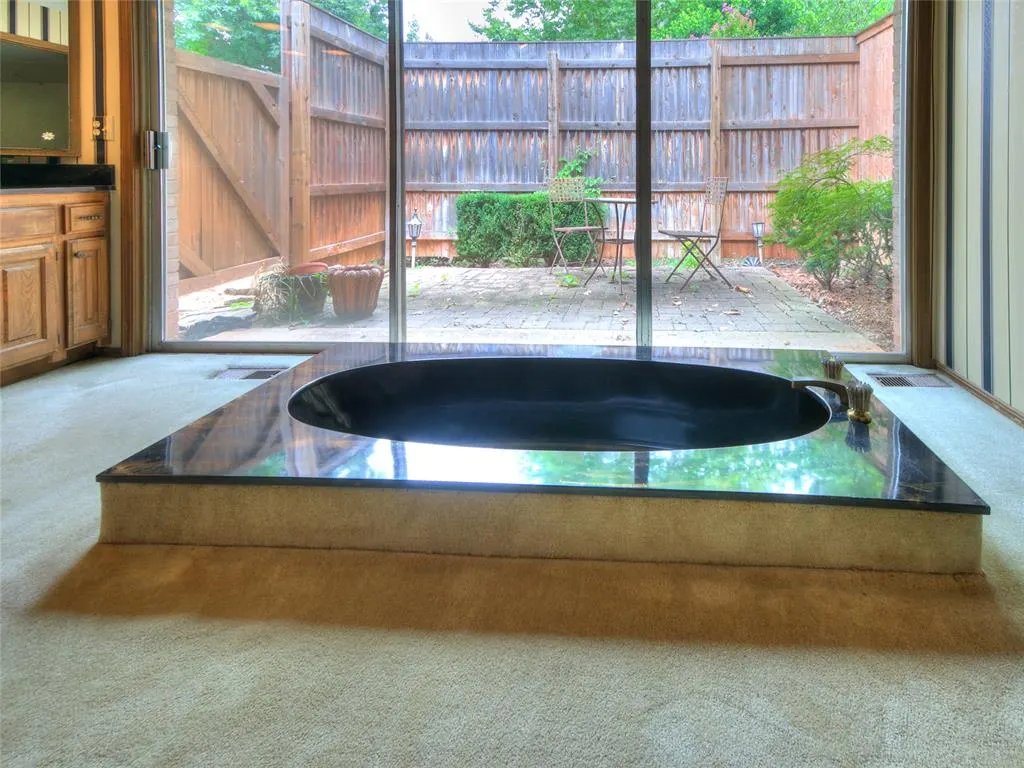 Photo 36 — 106 N Trail Ridge Road, Edmond, OK 73012