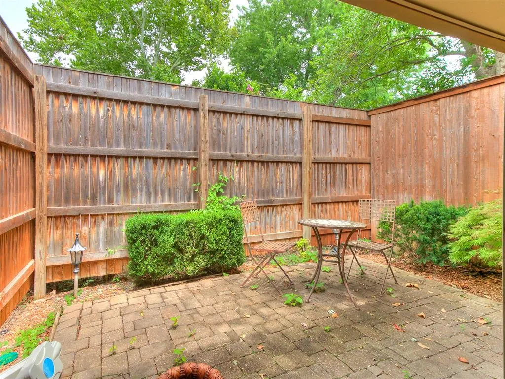 Photo 49 — 106 N Trail Ridge Road, Edmond, OK 73012