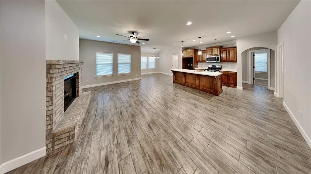 Photo 4 — 9901 Quarter Horse Trail, Yukon, OK 73099