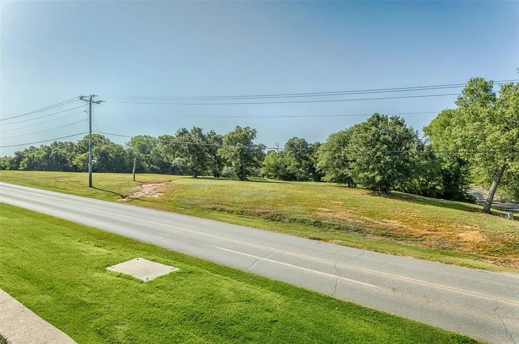 Photo 9 — 12100 S Broadway Street, Edmond, OK 73034