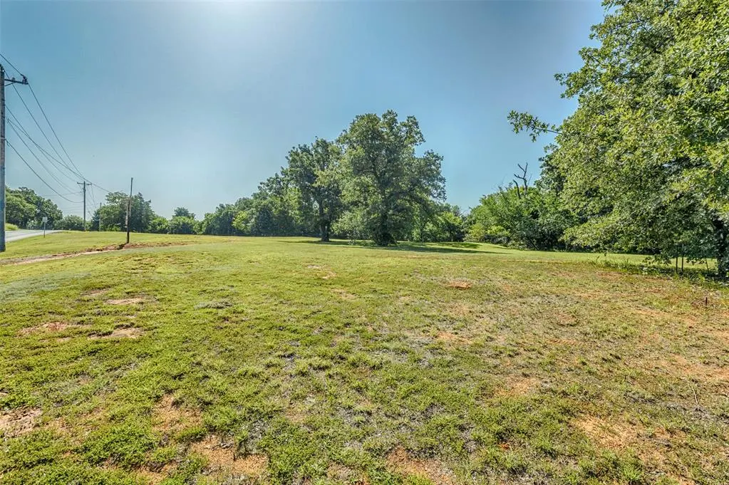 Photo 12 — 12100 S Broadway Street, Edmond, OK 73034