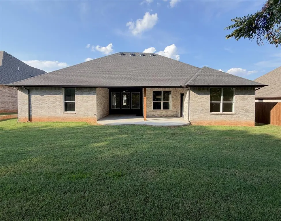 Photo 32 — 10036 Primrose Lane, Midwest City, OK 73130