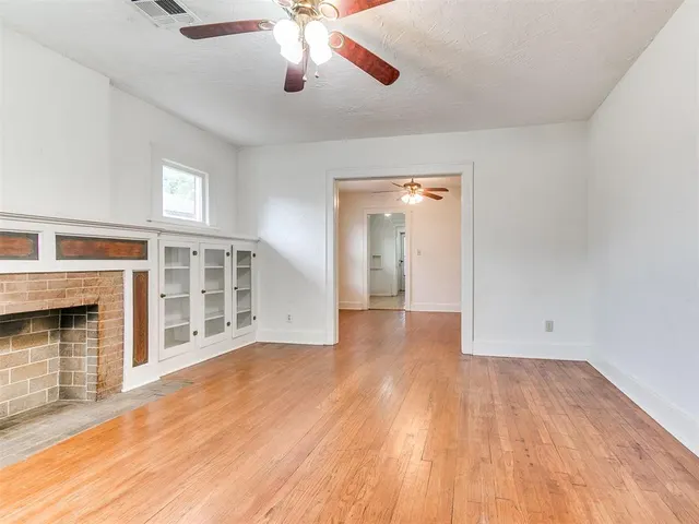 Photo 8 — 2837 NW 18th Street, Oklahoma City, OK 73107