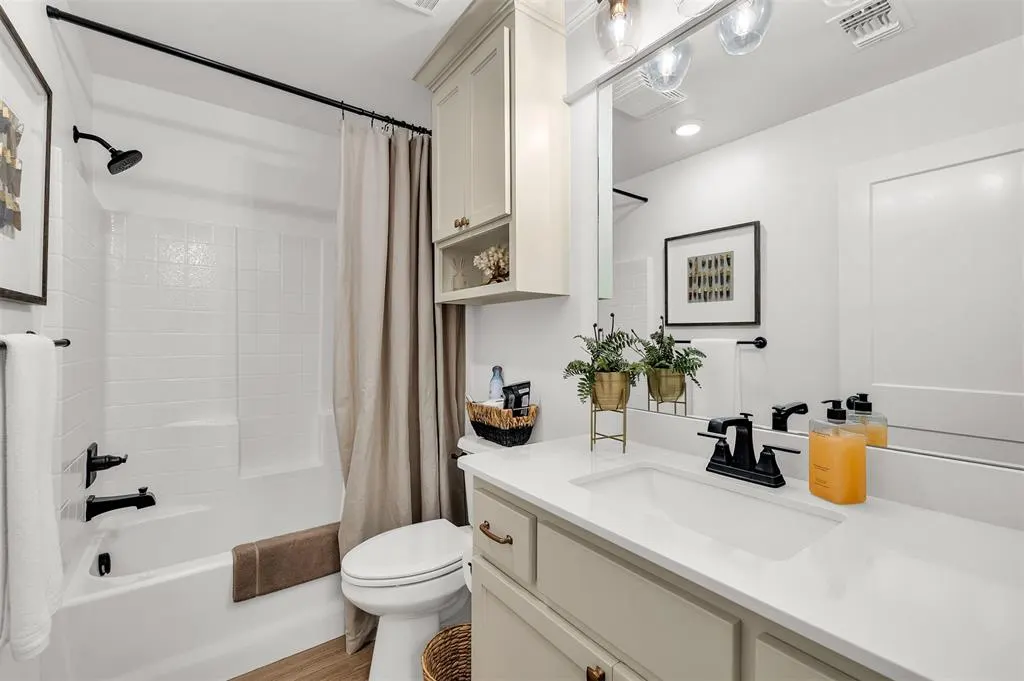 Photo 6 — 16305 Rangeland Drive, Oklahoma City, OK 73170