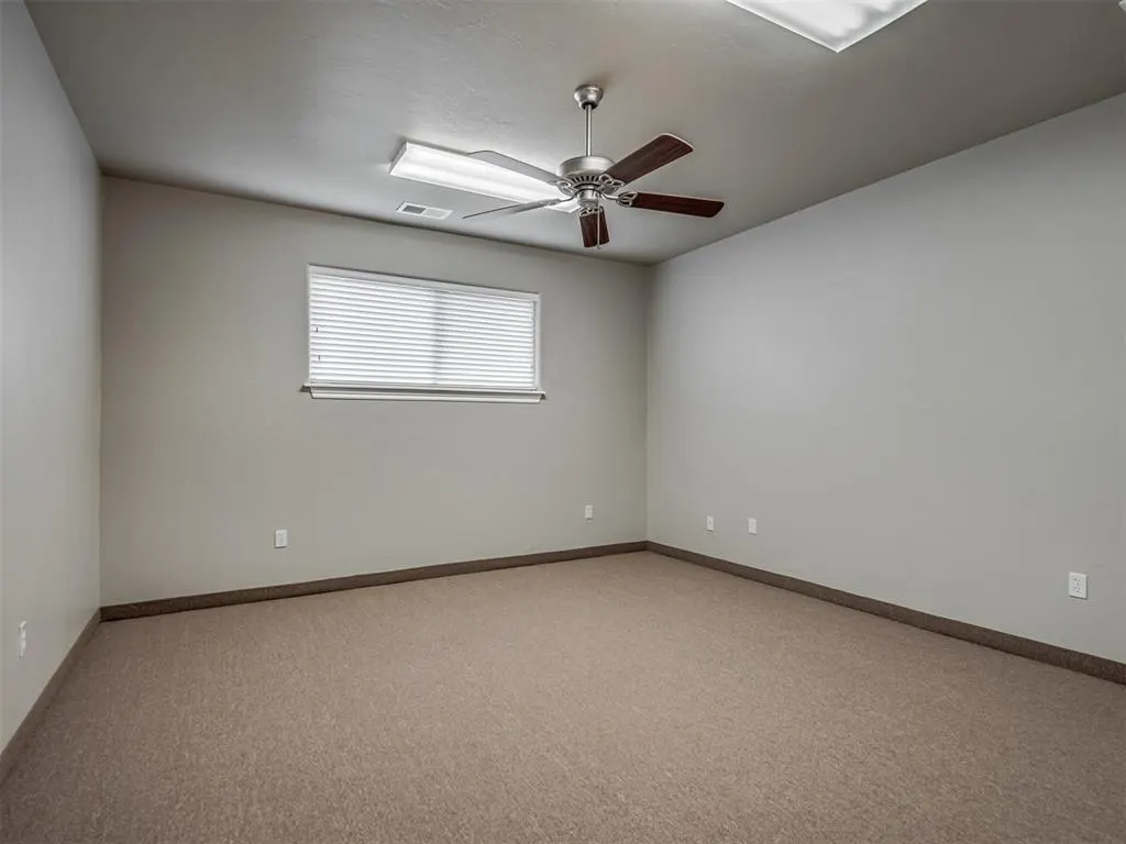 Photo 10 — 10061 SE 14th Street, Oklahoma City, OK 73130