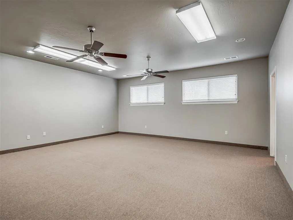 Photo 13 — 10061 SE 14th Street, Oklahoma City, OK 73130