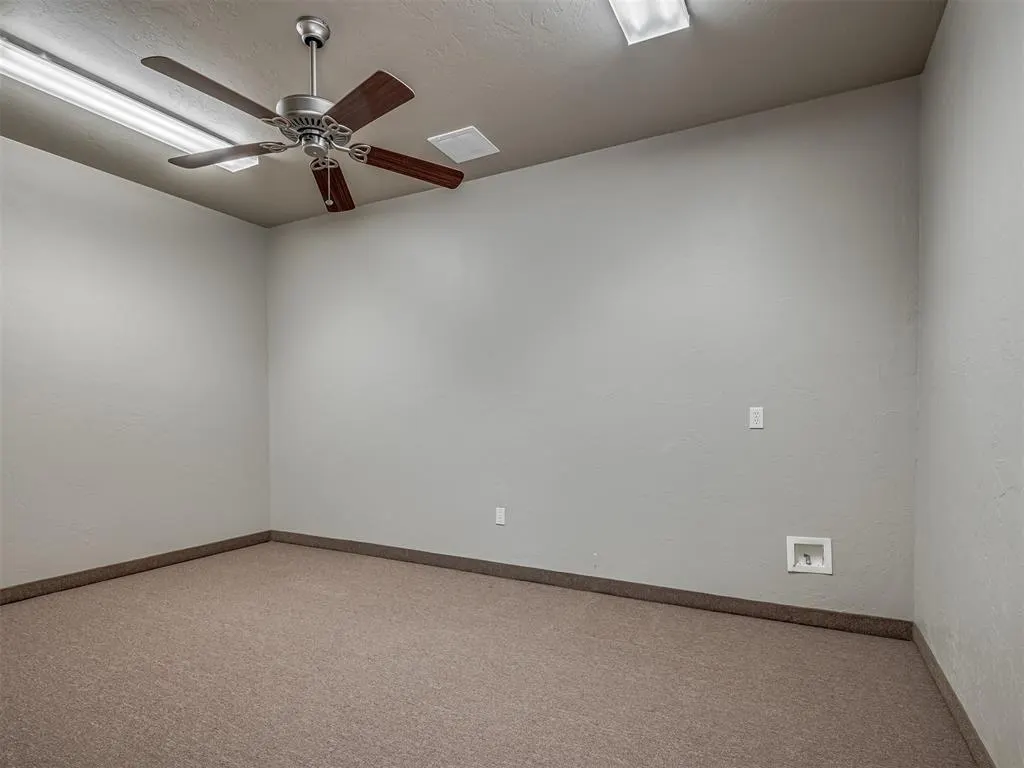 Photo 17 — 10061 SE 14th Street, Oklahoma City, OK 73130