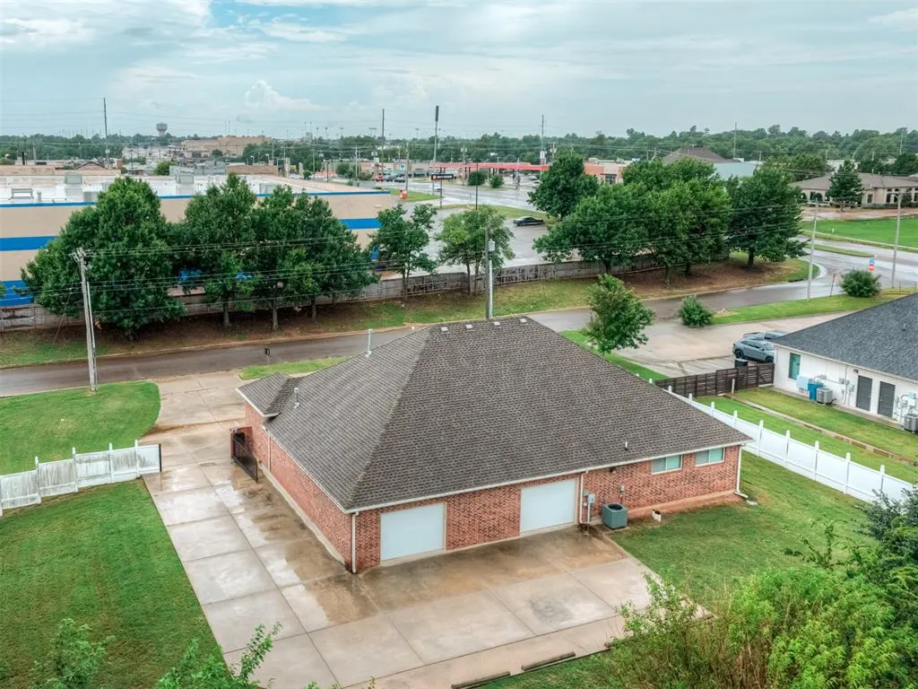 Photo 26 — 10061 SE 14th Street, Oklahoma City, OK 73130