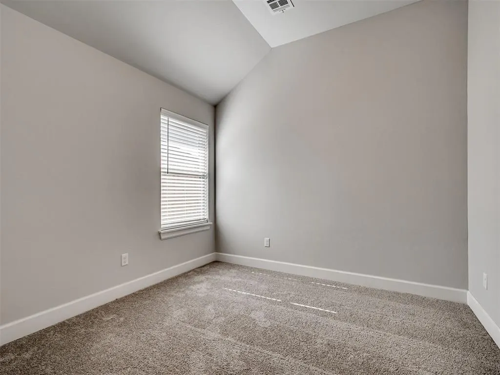 Photo 26 — 9316 NW NW 143rd Street, Yukon, OK 73099