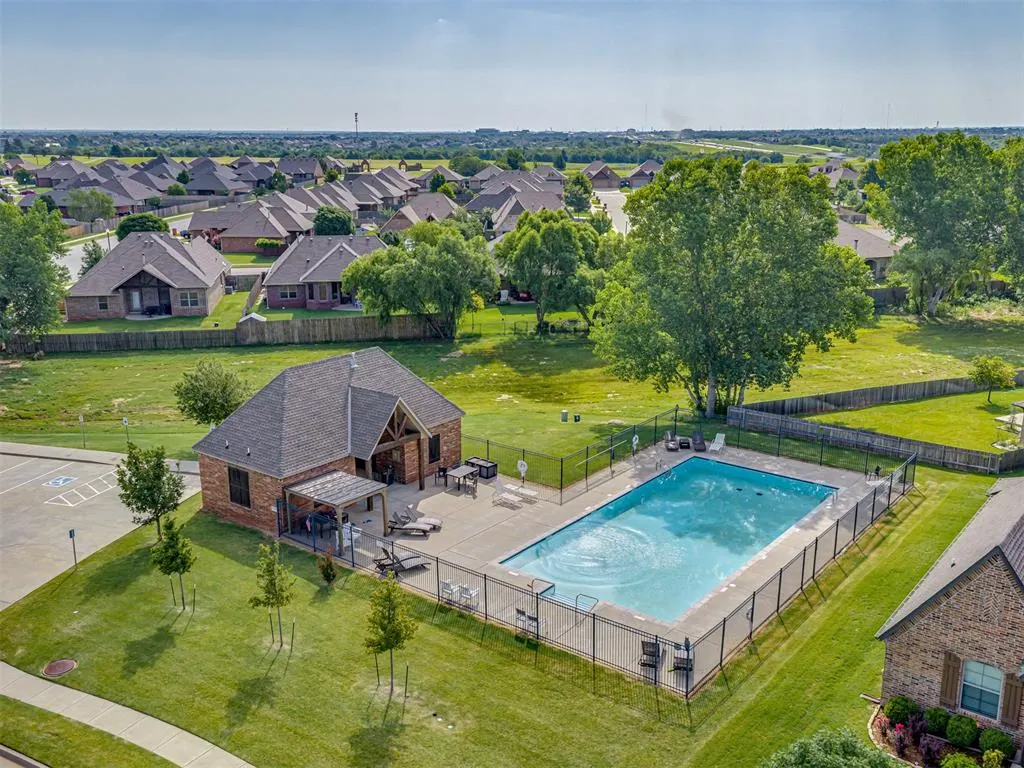 Photo 46 — 9316 NW NW 143rd Street, Yukon, OK 73099