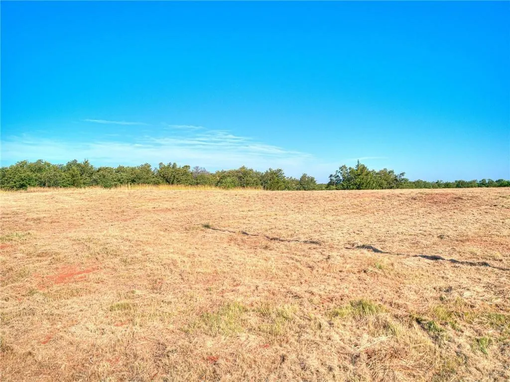 Photo 9 — 13745 Rockys Way, Arcadia, OK 73007
