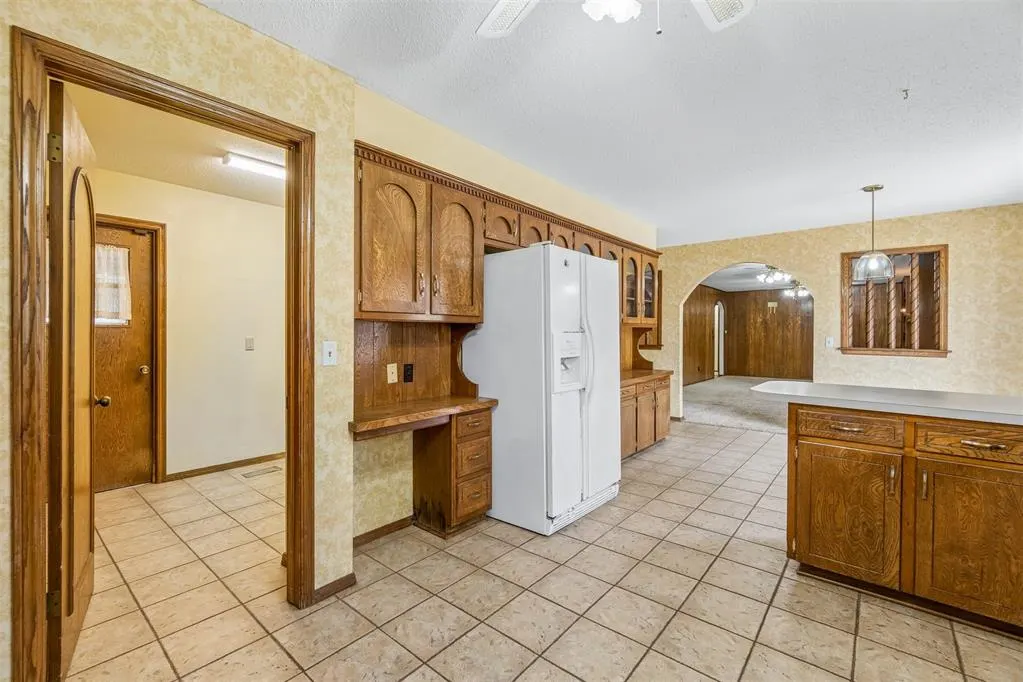 Photo 17 — 8328 NW 25th Street, Bethany, OK 73008