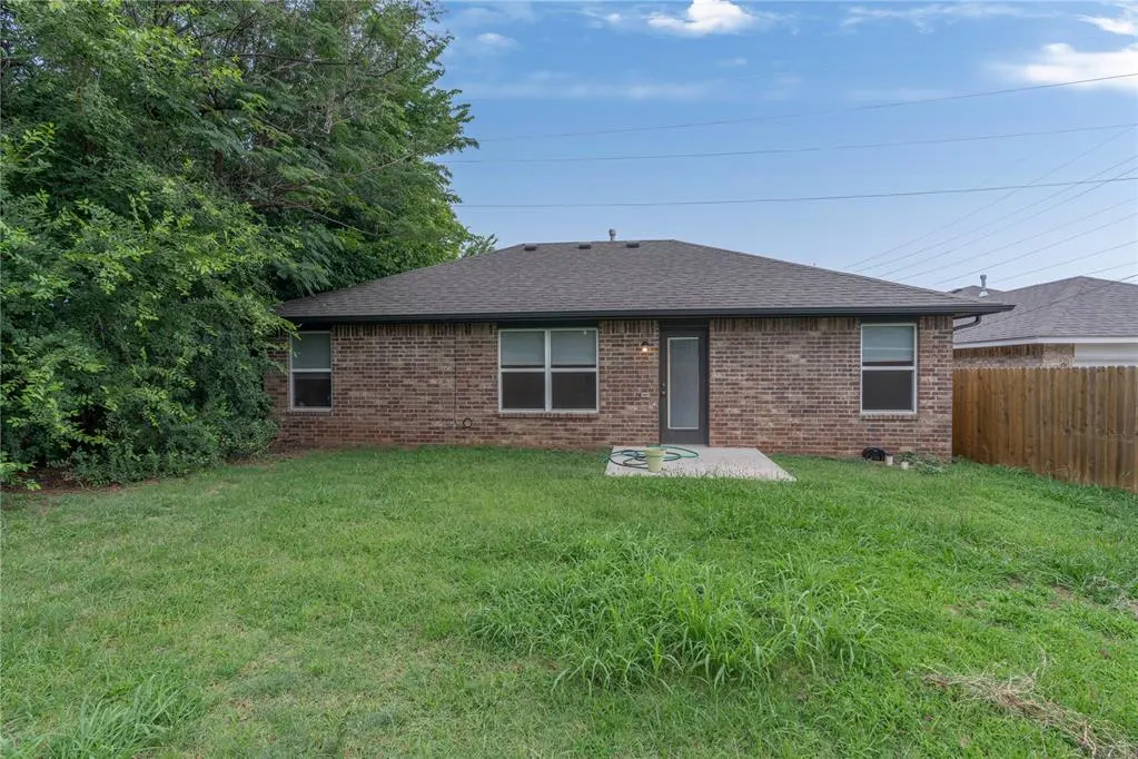 Photo 25 — 940 NE 30th Street, Oklahoma City, OK 73105