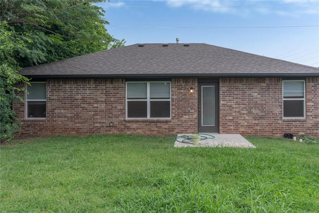 Photo 26 — 940 NE 30th Street, Oklahoma City, OK 73105