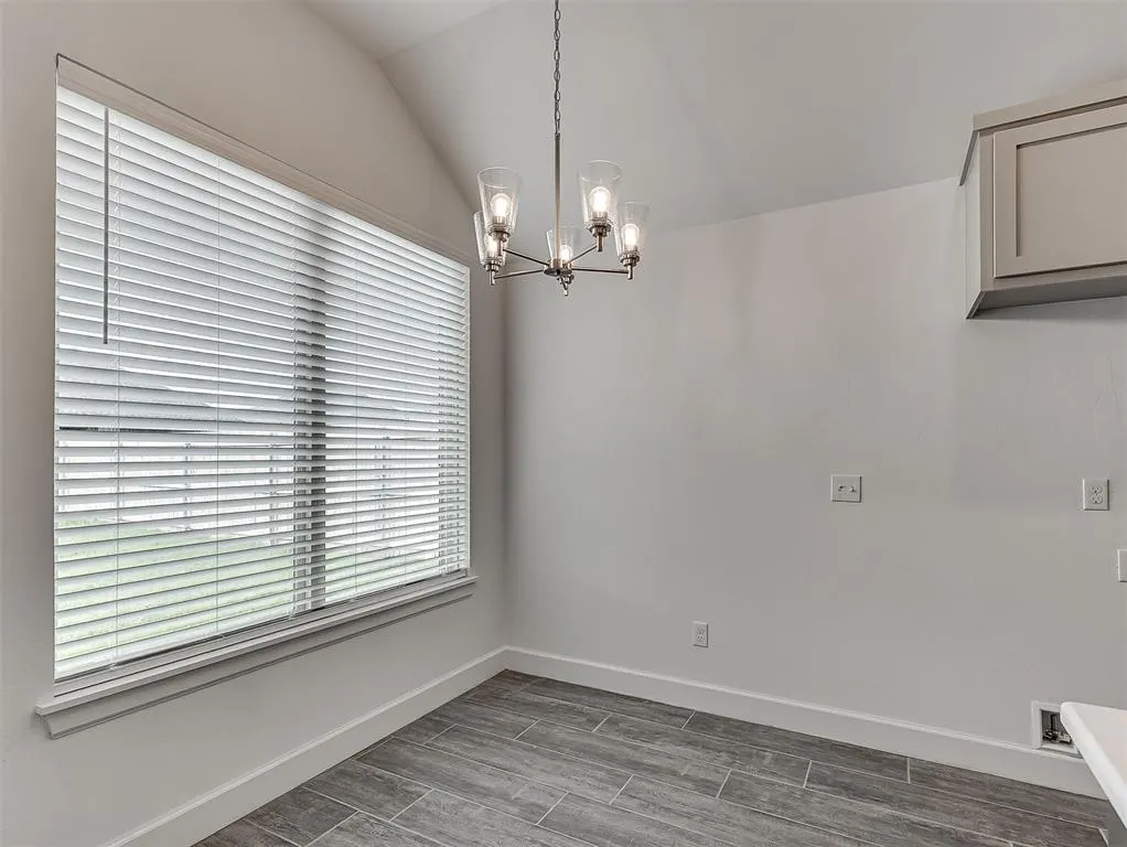Photo 15 — 9320 NW 143rd Street, Yukon, OK 73099