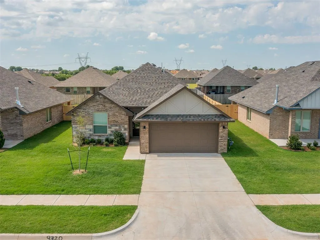 Photo 42 — 9320 NW 143rd Street, Yukon, OK 73099