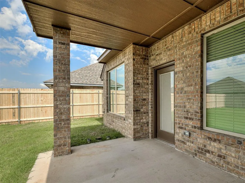 Photo 46 — 9320 NW 143rd Street, Yukon, OK 73099