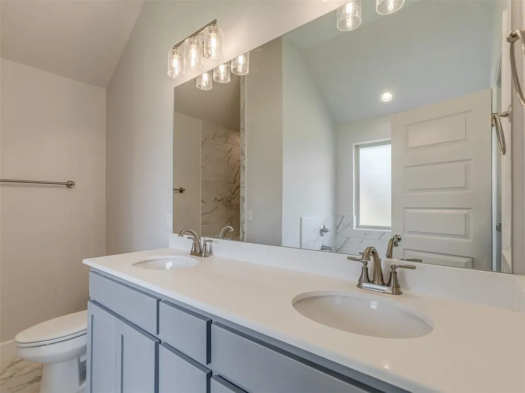 Photo 18 — 9324 NW 143rd Street, Yukon, OK 73099