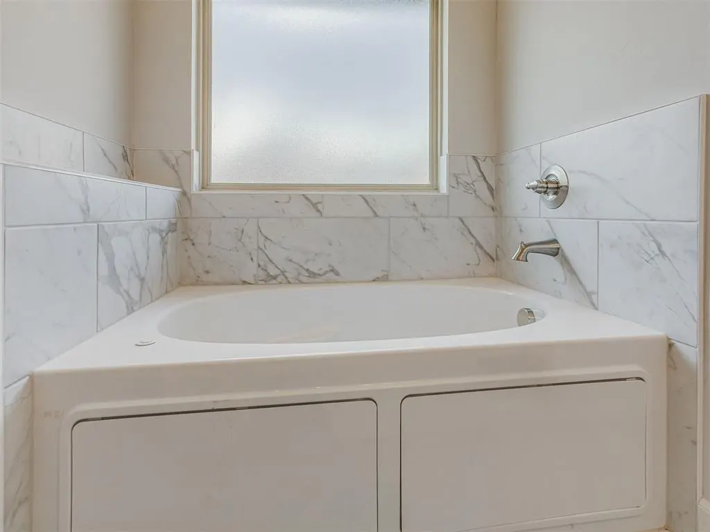 Photo 20 — 9324 NW 143rd Street, Yukon, OK 73099
