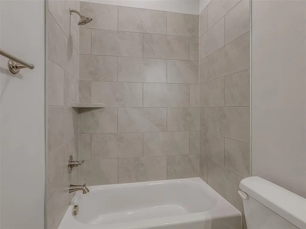 Photo 31 — 9324 NW 143rd Street, Yukon, OK 73099