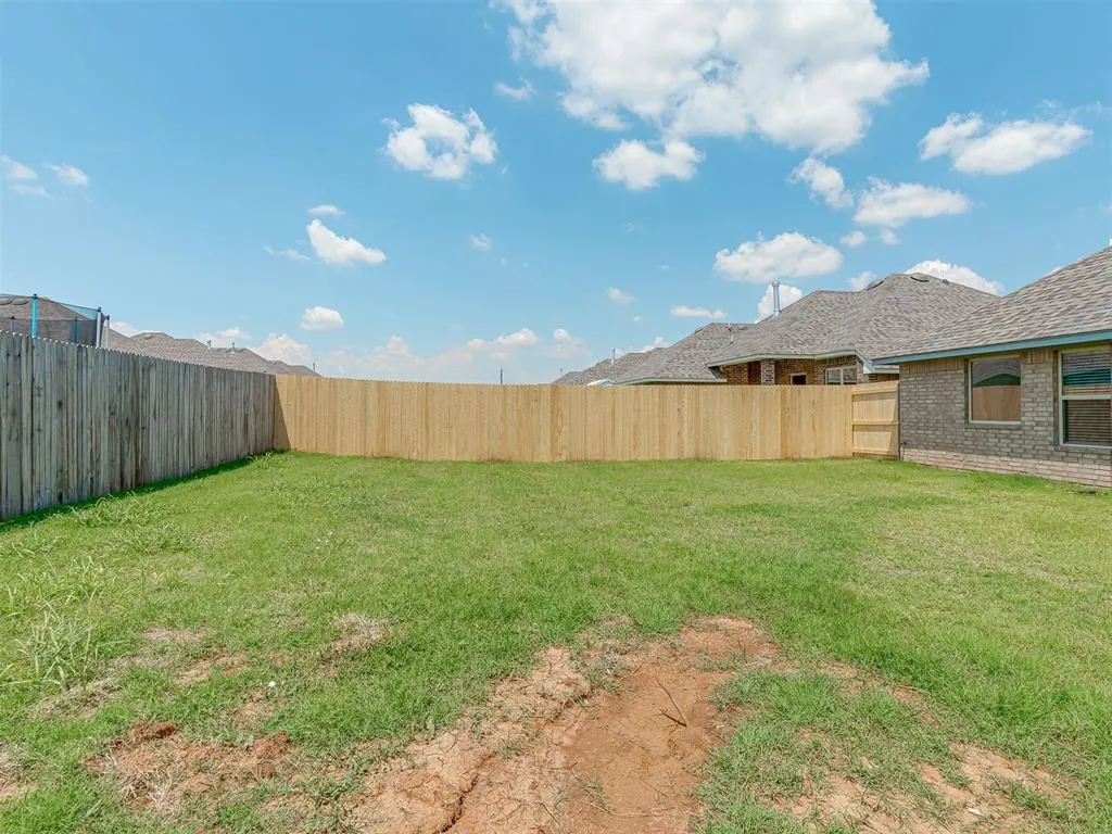Photo 35 — 9324 NW 143rd Street, Yukon, OK 73099