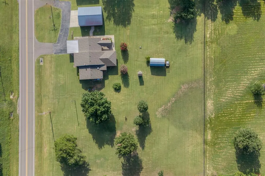 Photo 4 — 6400 E Etowah Road, Noble, OK 73068
