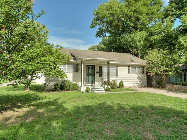 Photo 4 — 4701 N Peniel Avenue, Bethany, OK 73008