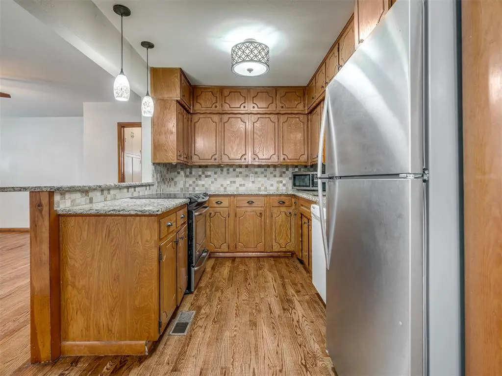 Photo 11 — 4701 N Peniel Avenue, Bethany, OK 73008