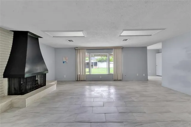 Photo 7 — 1205 SW 49th Street, Oklahoma City, OK 73109