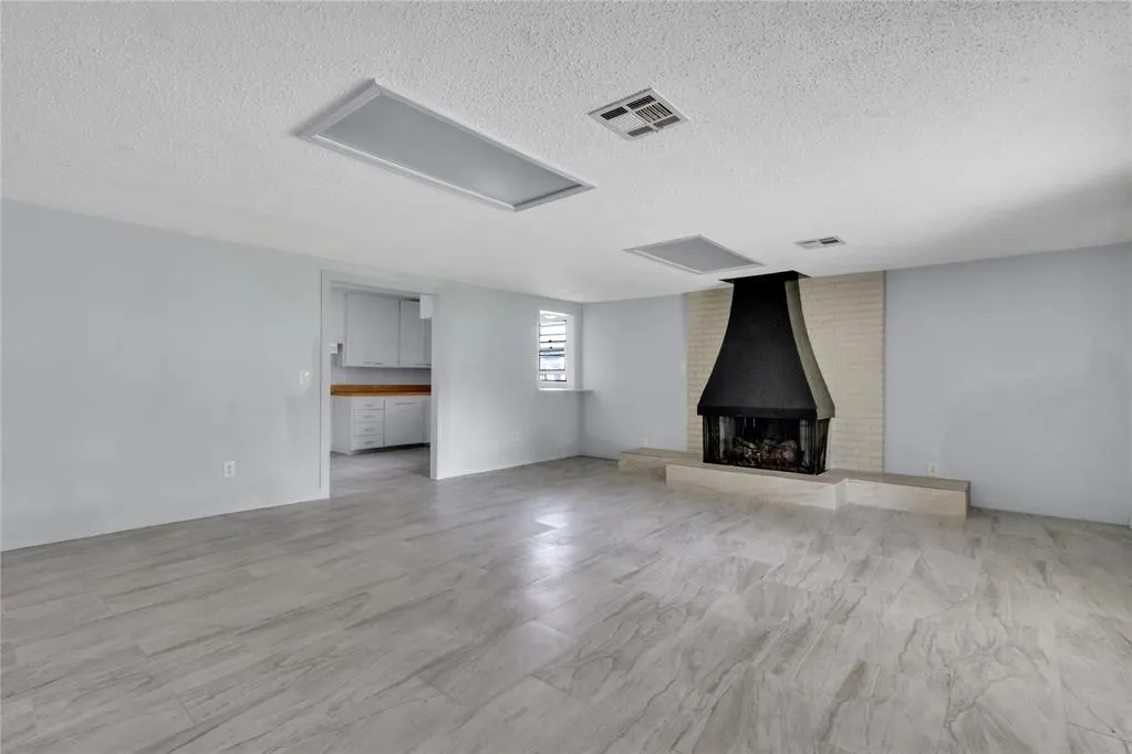 Photo 10 — 1205 SW 49th Street, Oklahoma City, OK 73109