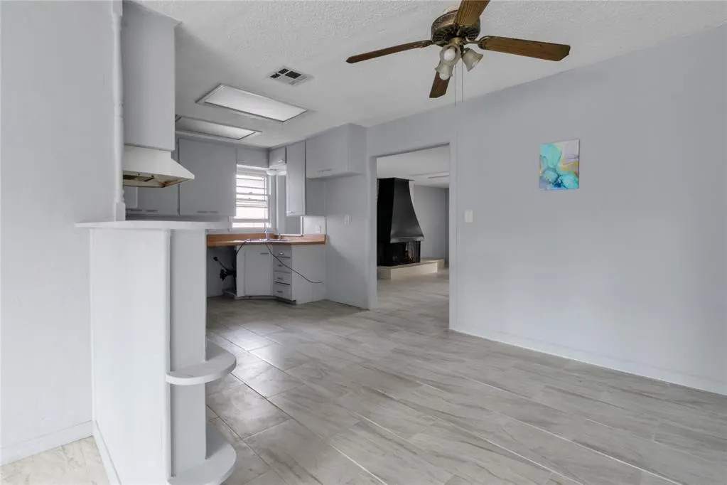 Photo 14 — 1205 SW 49th Street, Oklahoma City, OK 73109