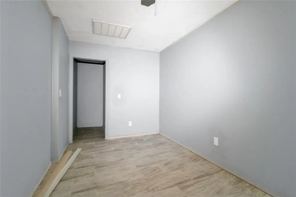 Photo 18 — 1205 SW 49th Street, Oklahoma City, OK 73109
