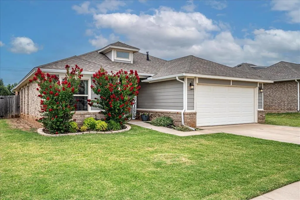 Photo 40 — 10300 Glover River Drive, Yukon, OK 73099