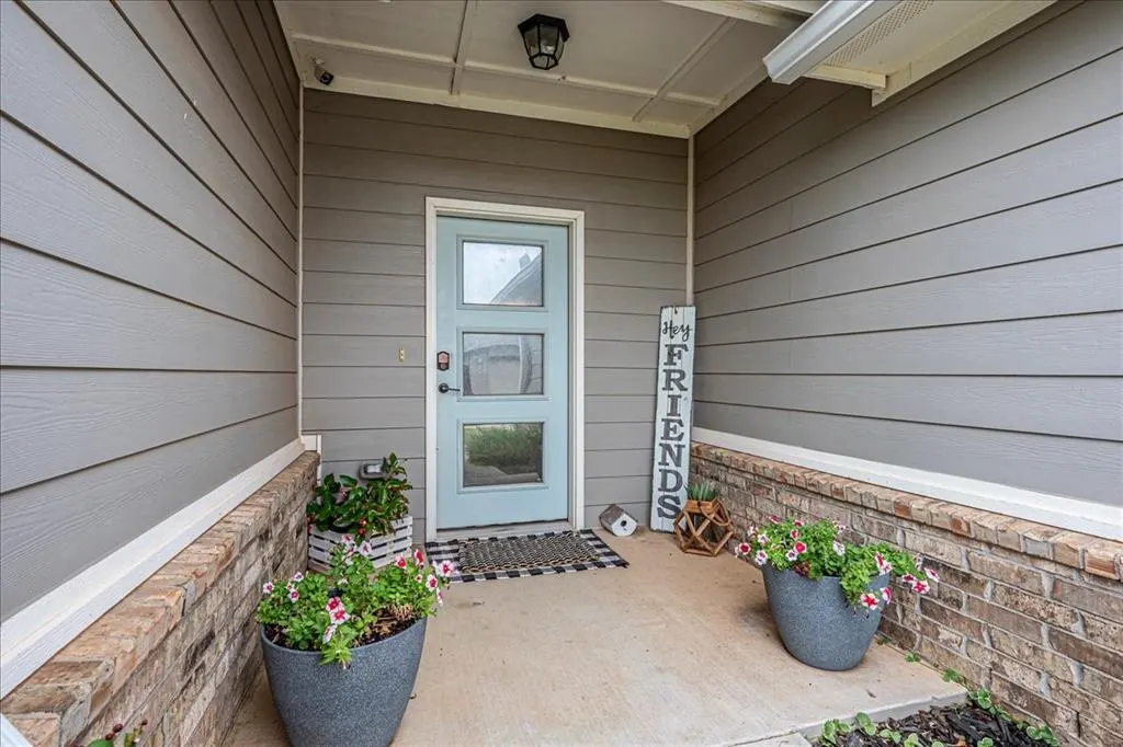 Photo 42 — 10300 Glover River Drive, Yukon, OK 73099