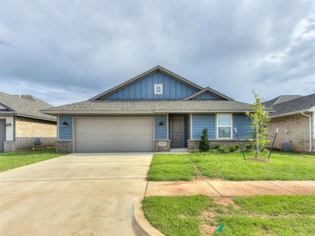 Front exterior — 10653 SW 18th Street, Yukon, OK 73099