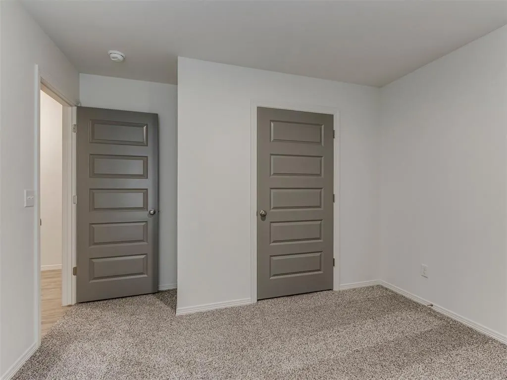 Photo 27 — 10653 SW 18th Street, Yukon, OK 73099